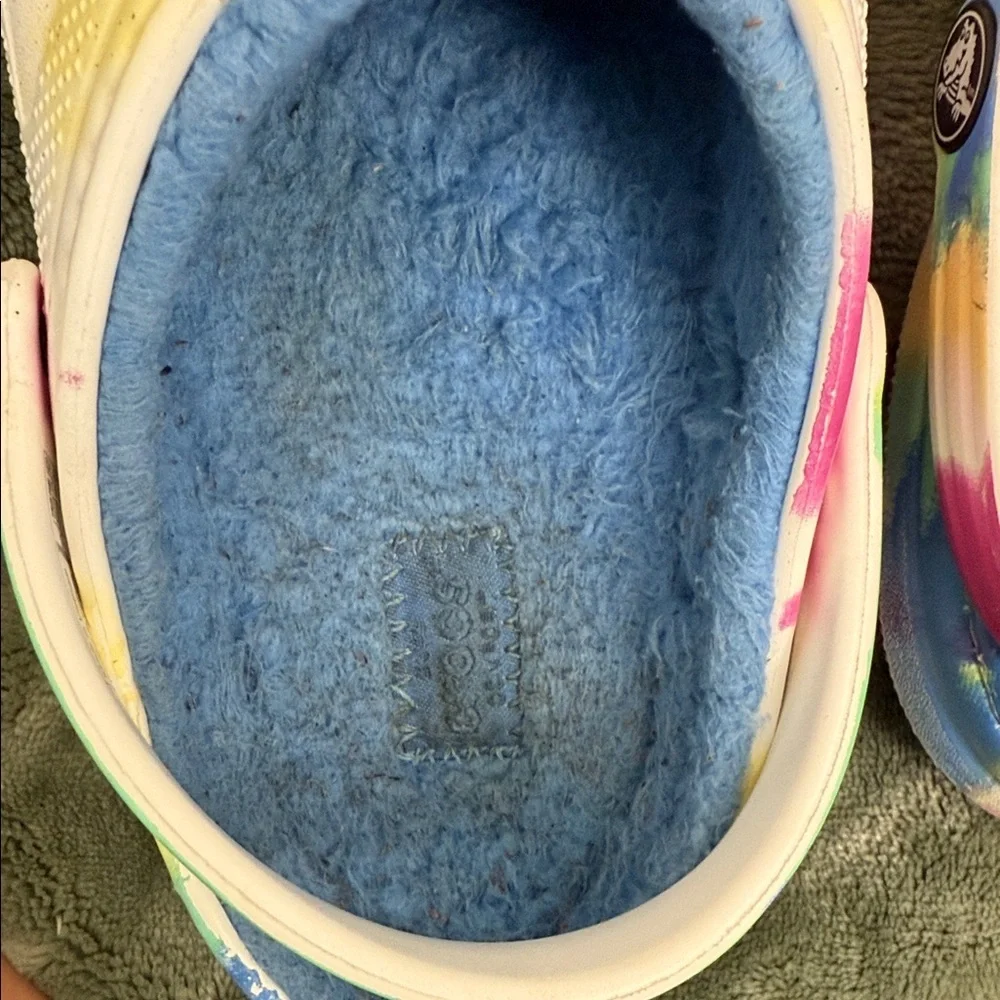 CROCS Kids Tie-Dye Slippers - Multicolor